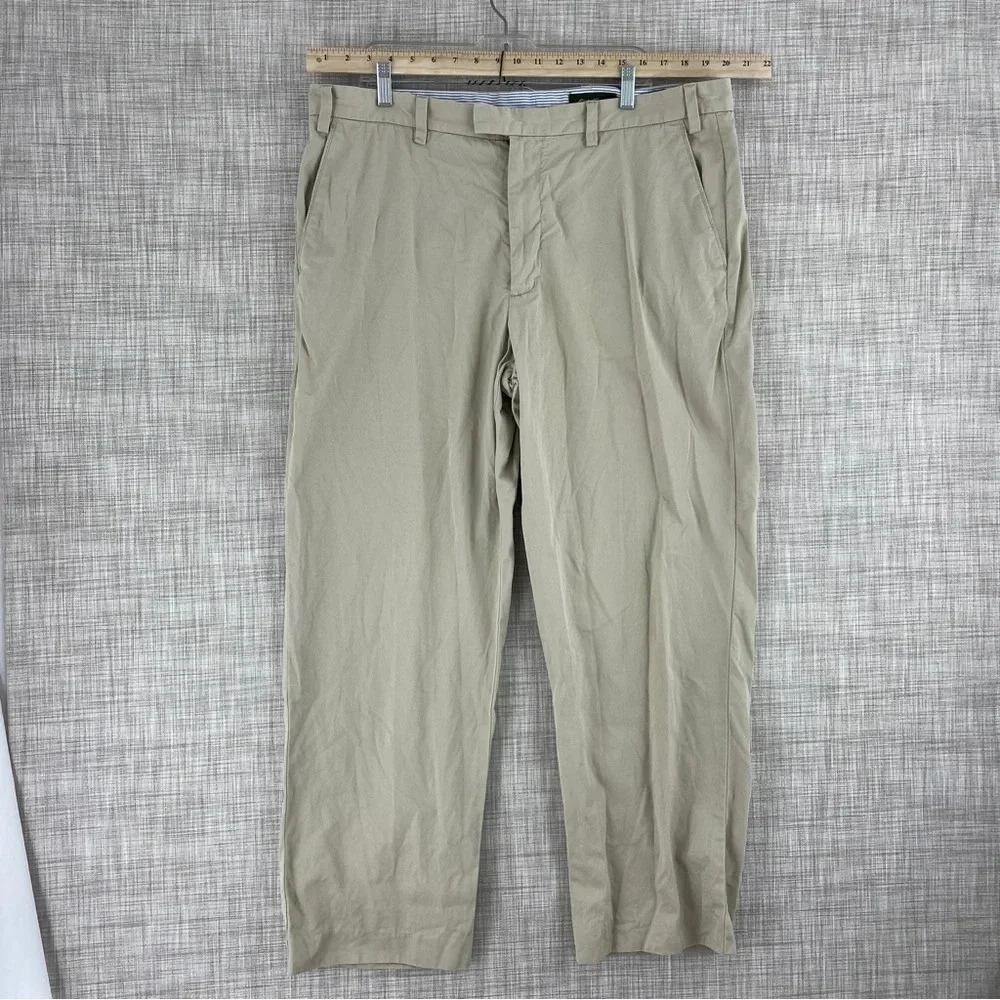 Eddie Bauer Mens Size 40x30 ruston fit khaki pants 1281